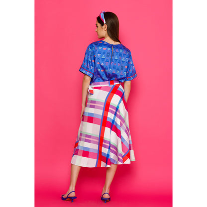 Robin Top - Short Sleeved Silky Printed Top